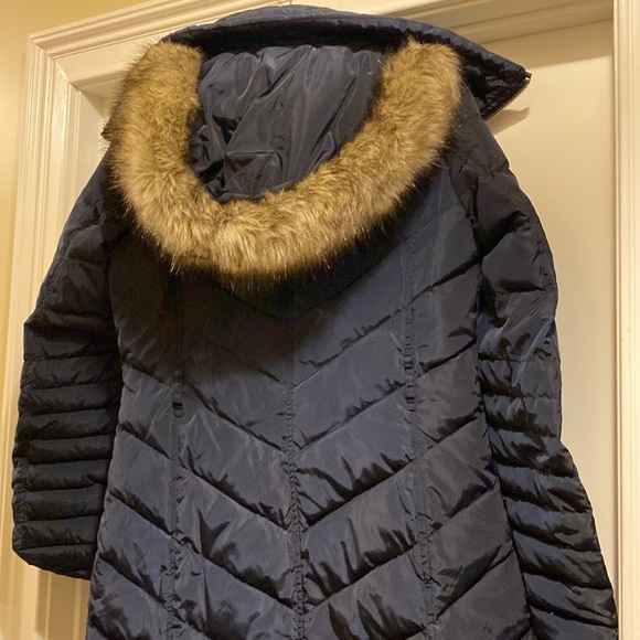 Michael Kors Navy coat size XS - Picture 5 of 5